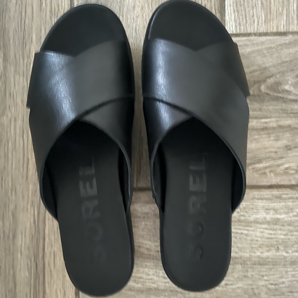 Sorel black leather slides 9.5